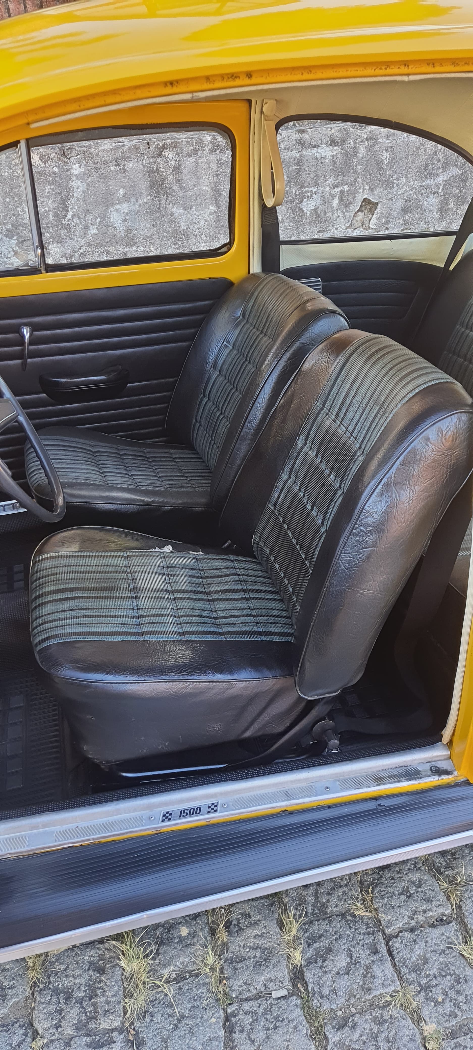 Fusca 1500 1975 → Clássico E Impecável - Vendo - Erincar Revenda De Veículos - Usados E Antigos