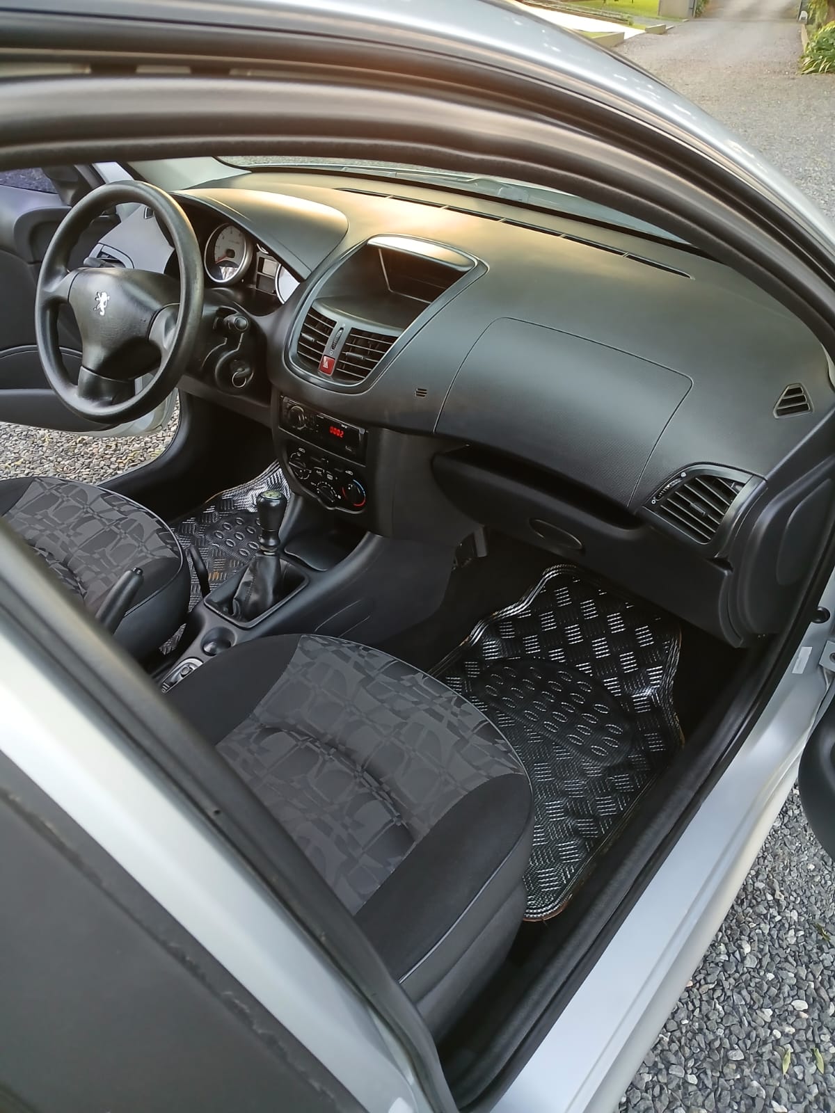 Peugeot 1.4 Completo 2010