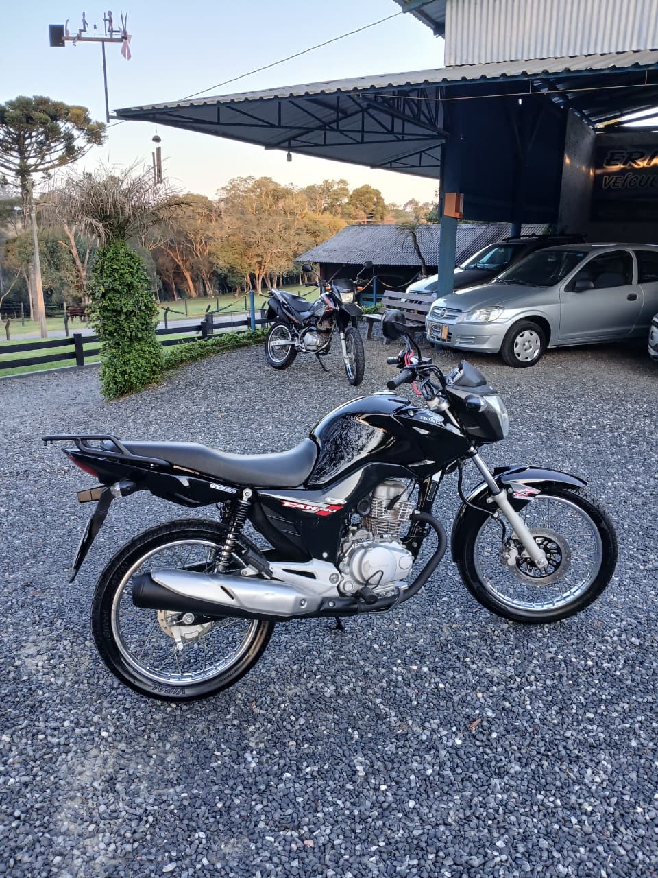 Honda Cg 150 Fan Esdi 2014 - Único Dono E Completíssima!
