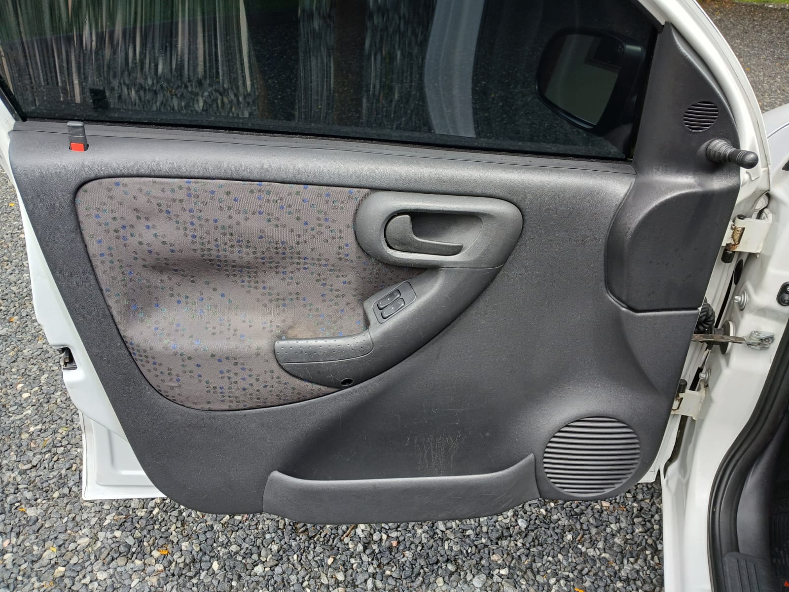 Chevrolet Corsa Hatch Maxx 1.4 2012 Economia, Potência E Estilo Com Rodas Esportivas!